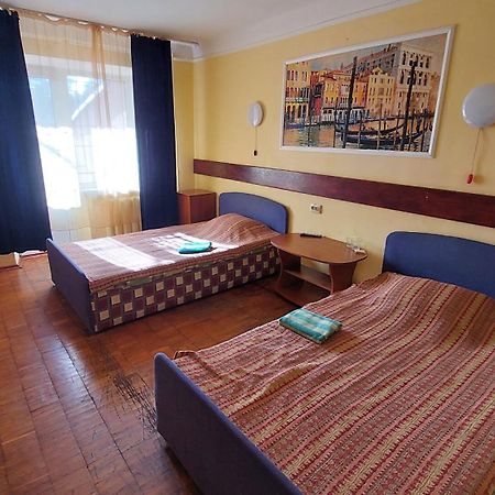 Hotel Desna Kut Kiev Eksteriør billede