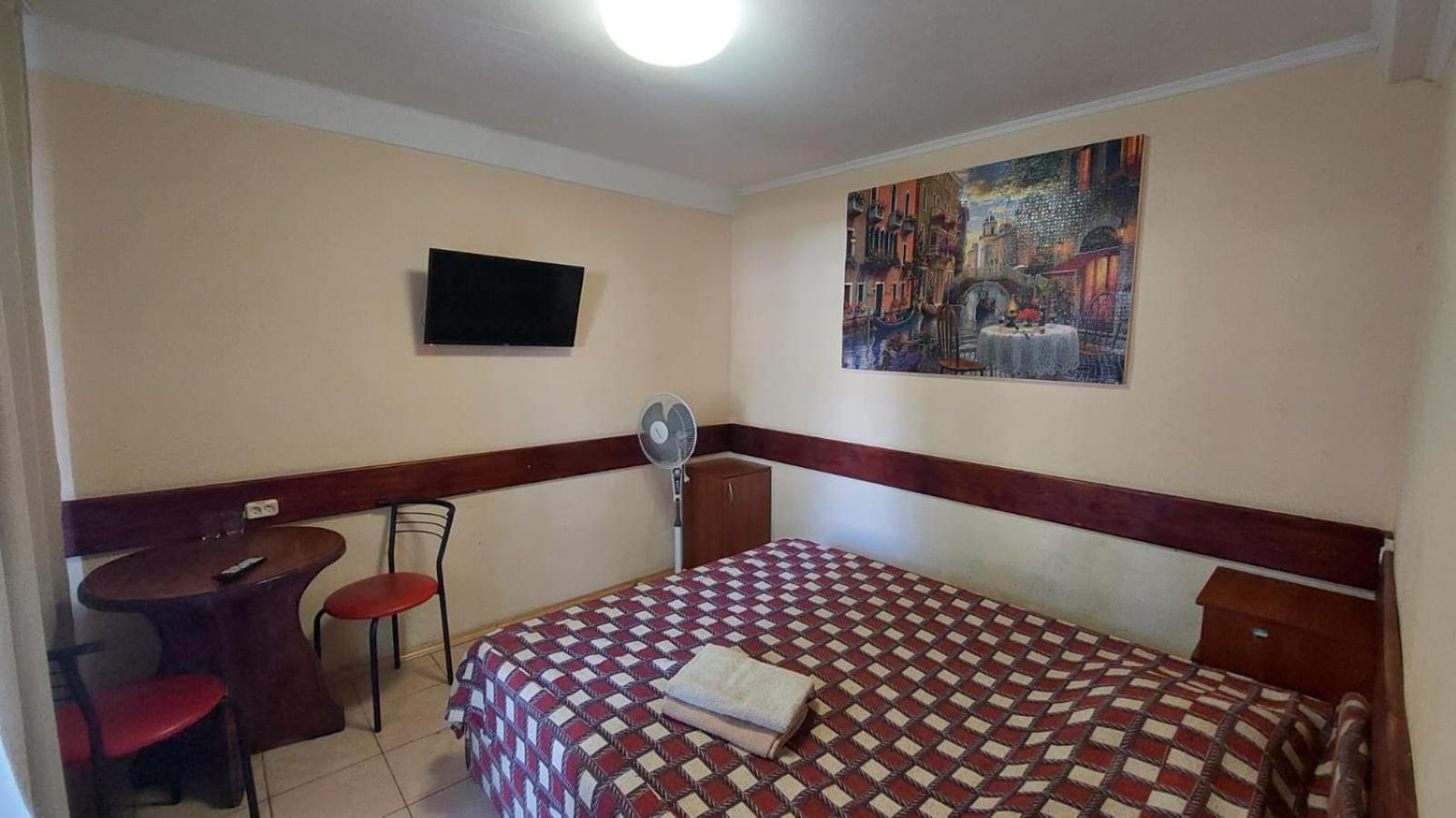 Hotel Desna Kut Kiev Eksteriør billede