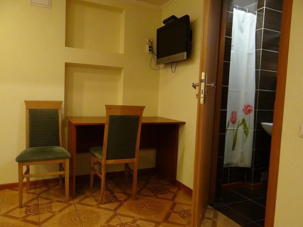 Hotel Desna Kut Kiev Eksteriør billede